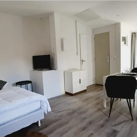 3 - Dagobert Cosy Studio Centre Apartment